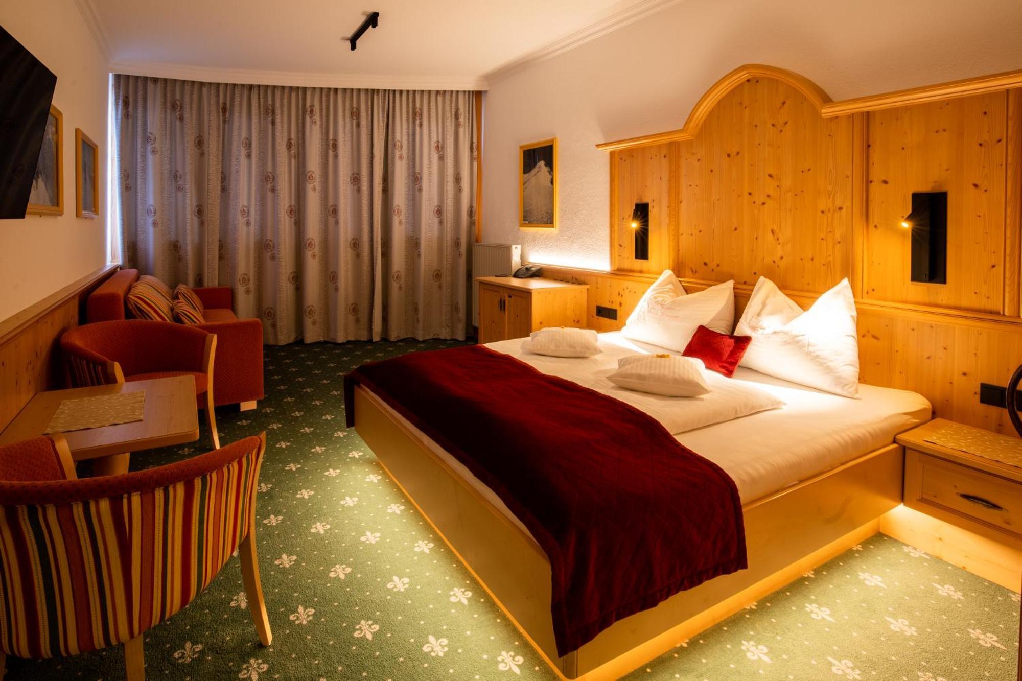 Hotel Garni Monte Bianco Ischgl Exterior photo
